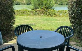 Charmant Studio Au Bord Du Lac